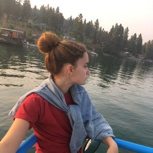 Meet your Posher, Faith